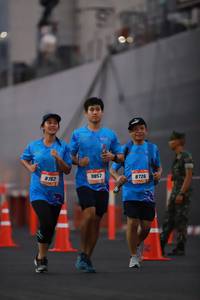 BIB: 8762, 9857, 8726
                            <button type="button" onclick="openModal(3378282)" class="btn btn-primary btn-sm float-right btn-popup" data-toggle="modal" data-target=".modal-high-quality">
                        <i class="fas fa-shopping-cart"></i> Add to Cart
                    </button>
                                            <button type="button" onclick="isThisMe(3378282, true)" class="btn btn-success btn-sm float-right btn-popup btn-isme hidden" data-toggle="tooltip" data-placement="bottom" title="นี่คือรูปของคุณใช่ไหม คลิกที่นี่เพื่อเอาเข้าอัลบั้ม">
                        <i class="fas fa-plus"></i> Add to album
                    </button>
                    <button type="button" onclick="isThisMe(3378282, false)" class="btn btn-warning btn-sm float-right btn-popup btn-isnotme hidden">
                        <i class="fas fa-ban"></i> Remove from album
                    </button>