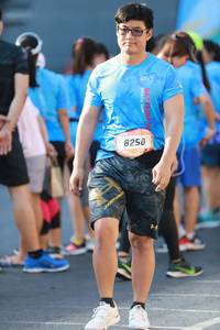 BIB: 8250
                            <button type="button" onclick="openModal(3374555)" class="btn btn-primary btn-sm float-right btn-popup" data-toggle="modal" data-target=".modal-high-quality">
                        <i class="fas fa-shopping-cart"></i> Add to Cart
                    </button>
                                            <button type="button" onclick="isThisMe(3374555, true)" class="btn btn-success btn-sm float-right btn-popup btn-isme hidden" data-toggle="tooltip" data-placement="bottom" title="นี่คือรูปของคุณใช่ไหม คลิกที่นี่เพื่อเอาเข้าอัลบั้ม">
                        <i class="fas fa-plus"></i> Add to album
                    </button>
                    <button type="button" onclick="isThisMe(3374555, false)" class="btn btn-warning btn-sm float-right btn-popup btn-isnotme hidden">
                        <i class="fas fa-ban"></i> Remove from album
                    </button>