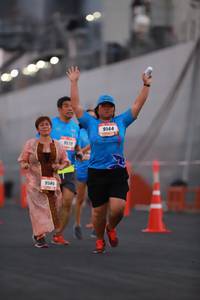 BIB: 9144, 9579, 9580
                            <button type="button" onclick="openModal(3378126)" class="btn btn-primary btn-sm float-right btn-popup" data-toggle="modal" data-target=".modal-high-quality">
                        <i class="fas fa-shopping-cart"></i> Add to Cart
                    </button>
                                            <button type="button" onclick="isThisMe(3378126, true)" class="btn btn-success btn-sm float-right btn-popup btn-isme hidden" data-toggle="tooltip" data-placement="bottom" title="นี่คือรูปของคุณใช่ไหม คลิกที่นี่เพื่อเอาเข้าอัลบั้ม">
                        <i class="fas fa-plus"></i> Add to album
                    </button>
                    <button type="button" onclick="isThisMe(3378126, false)" class="btn btn-warning btn-sm float-right btn-popup btn-isnotme hidden">
                        <i class="fas fa-ban"></i> Remove from album
                    </button>