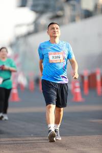 BIB: 9306
                            <button type="button" onclick="openModal(3374629)" class="btn btn-primary btn-sm float-right btn-popup" data-toggle="modal" data-target=".modal-high-quality">
                        <i class="fas fa-shopping-cart"></i> Add to Cart
                    </button>
                                            <button type="button" onclick="isThisMe(3374629, true)" class="btn btn-success btn-sm float-right btn-popup btn-isme hidden" data-toggle="tooltip" data-placement="bottom" title="นี่คือรูปของคุณใช่ไหม คลิกที่นี่เพื่อเอาเข้าอัลบั้ม">
                        <i class="fas fa-plus"></i> Add to album
                    </button>
                    <button type="button" onclick="isThisMe(3374629, false)" class="btn btn-warning btn-sm float-right btn-popup btn-isnotme hidden">
                        <i class="fas fa-ban"></i> Remove from album
                    </button>