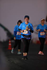 BIB: 934
                            <button type="button" onclick="openModal(3378408)" class="btn btn-primary btn-sm float-right btn-popup" data-toggle="modal" data-target=".modal-high-quality">
                        <i class="fas fa-shopping-cart"></i> Add to Cart
                    </button>
                                            <button type="button" onclick="isThisMe(3378408, true)" class="btn btn-success btn-sm float-right btn-popup btn-isme hidden" data-toggle="tooltip" data-placement="bottom" title="นี่คือรูปของคุณใช่ไหม คลิกที่นี่เพื่อเอาเข้าอัลบั้ม">
                        <i class="fas fa-plus"></i> Add to album
                    </button>
                    <button type="button" onclick="isThisMe(3378408, false)" class="btn btn-warning btn-sm float-right btn-popup btn-isnotme hidden">
                        <i class="fas fa-ban"></i> Remove from album
                    </button>