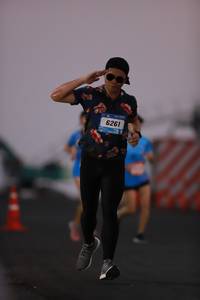 BIB: 6261
                            <button type="button" onclick="openModal(3378366)" class="btn btn-primary btn-sm float-right btn-popup" data-toggle="modal" data-target=".modal-high-quality">
                        <i class="fas fa-shopping-cart"></i> Add to Cart
                    </button>
                                            <button type="button" onclick="isThisMe(3378366, true)" class="btn btn-success btn-sm float-right btn-popup btn-isme hidden" data-toggle="tooltip" data-placement="bottom" title="นี่คือรูปของคุณใช่ไหม คลิกที่นี่เพื่อเอาเข้าอัลบั้ม">
                        <i class="fas fa-plus"></i> Add to album
                    </button>
                    <button type="button" onclick="isThisMe(3378366, false)" class="btn btn-warning btn-sm float-right btn-popup btn-isnotme hidden">
                        <i class="fas fa-ban"></i> Remove from album
                    </button>