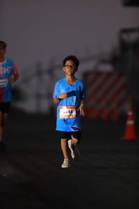 BIB: 334
                            <button type="button" onclick="openModal(3378479)" class="btn btn-primary btn-sm float-right btn-popup" data-toggle="modal" data-target=".modal-high-quality">
                        <i class="fas fa-shopping-cart"></i> Add to Cart
                    </button>
                                            <button type="button" onclick="isThisMe(3378479, true)" class="btn btn-success btn-sm float-right btn-popup btn-isme hidden" data-toggle="tooltip" data-placement="bottom" title="นี่คือรูปของคุณใช่ไหม คลิกที่นี่เพื่อเอาเข้าอัลบั้ม">
                        <i class="fas fa-plus"></i> Add to album
                    </button>
                    <button type="button" onclick="isThisMe(3378479, false)" class="btn btn-warning btn-sm float-right btn-popup btn-isnotme hidden">
                        <i class="fas fa-ban"></i> Remove from album
                    </button>