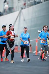 BIB: 9880, 8517, 935
                            <button type="button" onclick="openModal(3375959)" class="btn btn-primary btn-sm float-right btn-popup" data-toggle="modal" data-target=".modal-high-quality">
                        <i class="fas fa-shopping-cart"></i> Add to Cart
                    </button>
                                            <button type="button" onclick="isThisMe(3375959, true)" class="btn btn-success btn-sm float-right btn-popup btn-isme hidden" data-toggle="tooltip" data-placement="bottom" title="นี่คือรูปของคุณใช่ไหม คลิกที่นี่เพื่อเอาเข้าอัลบั้ม">
                        <i class="fas fa-plus"></i> Add to album
                    </button>
                    <button type="button" onclick="isThisMe(3375959, false)" class="btn btn-warning btn-sm float-right btn-popup btn-isnotme hidden">
                        <i class="fas fa-ban"></i> Remove from album
                    </button>