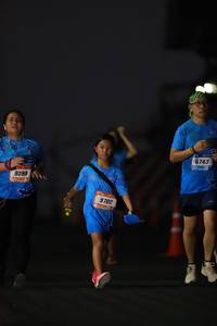 BIB: 6743, 9288, 9702
                            <button type="button" onclick="openModal(3378631)" class="btn btn-primary btn-sm float-right btn-popup" data-toggle="modal" data-target=".modal-high-quality">
                        <i class="fas fa-shopping-cart"></i> Add to Cart
                    </button>
                                            <button type="button" onclick="isThisMe(3378631, true)" class="btn btn-success btn-sm float-right btn-popup btn-isme hidden" data-toggle="tooltip" data-placement="bottom" title="นี่คือรูปของคุณใช่ไหม คลิกที่นี่เพื่อเอาเข้าอัลบั้ม">
                        <i class="fas fa-plus"></i> Add to album
                    </button>
                    <button type="button" onclick="isThisMe(3378631, false)" class="btn btn-warning btn-sm float-right btn-popup btn-isnotme hidden">
                        <i class="fas fa-ban"></i> Remove from album
                    </button>