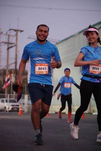 BIB: 9041
                            <button type="button" onclick="openModal(3315432)" class="btn btn-primary btn-sm float-right btn-popup" data-toggle="modal" data-target=".modal-high-quality">
                        <i class="fas fa-shopping-cart"></i> Add to Cart
                    </button>
                                            <button type="button" onclick="isThisMe(3315432, true)" class="btn btn-success btn-sm float-right btn-popup btn-isme hidden" data-toggle="tooltip" data-placement="bottom" title="นี่คือรูปของคุณใช่ไหม คลิกที่นี่เพื่อเอาเข้าอัลบั้ม">
                        <i class="fas fa-plus"></i> Add to album
                    </button>
                    <button type="button" onclick="isThisMe(3315432, false)" class="btn btn-warning btn-sm float-right btn-popup btn-isnotme hidden">
                        <i class="fas fa-ban"></i> Remove from album
                    </button>