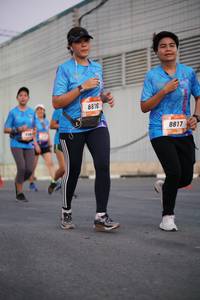 BIB: 8817
                            <button type="button" onclick="openModal(3313761)" class="btn btn-primary btn-sm float-right btn-popup" data-toggle="modal" data-target=".modal-high-quality">
                        <i class="fas fa-shopping-cart"></i> Add to Cart
                    </button>
                                            <button type="button" onclick="isThisMe(3313761, true)" class="btn btn-success btn-sm float-right btn-popup btn-isme hidden" data-toggle="tooltip" data-placement="bottom" title="นี่คือรูปของคุณใช่ไหม คลิกที่นี่เพื่อเอาเข้าอัลบั้ม">
                        <i class="fas fa-plus"></i> Add to album
                    </button>
                    <button type="button" onclick="isThisMe(3313761, false)" class="btn btn-warning btn-sm float-right btn-popup btn-isnotme hidden">
                        <i class="fas fa-ban"></i> Remove from album
                    </button>