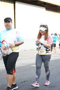 BIB: 9824
                            <button type="button" onclick="openModal(3306045)" class="btn btn-primary btn-sm float-right btn-popup" data-toggle="modal" data-target=".modal-high-quality">
                        <i class="fas fa-shopping-cart"></i> Add to Cart
                    </button>
                                            <button type="button" onclick="isThisMe(3306045, true)" class="btn btn-success btn-sm float-right btn-popup btn-isme hidden" data-toggle="tooltip" data-placement="bottom" title="นี่คือรูปของคุณใช่ไหม คลิกที่นี่เพื่อเอาเข้าอัลบั้ม">
                        <i class="fas fa-plus"></i> Add to album
                    </button>
                    <button type="button" onclick="isThisMe(3306045, false)" class="btn btn-warning btn-sm float-right btn-popup btn-isnotme hidden">
                        <i class="fas fa-ban"></i> Remove from album
                    </button>