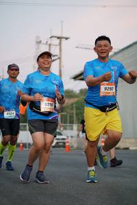 BIB: 9292, 9290, 6524
                            <button type="button" onclick="openModal(3313263)" class="btn btn-primary btn-sm float-right btn-popup" data-toggle="modal" data-target=".modal-high-quality">
                        <i class="fas fa-shopping-cart"></i> Add to Cart
                    </button>
                                            <button type="button" onclick="isThisMe(3313263, true)" class="btn btn-success btn-sm float-right btn-popup btn-isme hidden" data-toggle="tooltip" data-placement="bottom" title="นี่คือรูปของคุณใช่ไหม คลิกที่นี่เพื่อเอาเข้าอัลบั้ม">
                        <i class="fas fa-plus"></i> Add to album
                    </button>
                    <button type="button" onclick="isThisMe(3313263, false)" class="btn btn-warning btn-sm float-right btn-popup btn-isnotme hidden">
                        <i class="fas fa-ban"></i> Remove from album
                    </button>