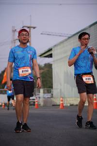 BIB: 8190
                            <button type="button" onclick="openModal(3314132)" class="btn btn-primary btn-sm float-right btn-popup" data-toggle="modal" data-target=".modal-high-quality">
                        <i class="fas fa-shopping-cart"></i> Add to Cart
                    </button>
                                            <button type="button" onclick="isThisMe(3314132, true)" class="btn btn-success btn-sm float-right btn-popup btn-isme hidden" data-toggle="tooltip" data-placement="bottom" title="นี่คือรูปของคุณใช่ไหม คลิกที่นี่เพื่อเอาเข้าอัลบั้ม">
                        <i class="fas fa-plus"></i> Add to album
                    </button>
                    <button type="button" onclick="isThisMe(3314132, false)" class="btn btn-warning btn-sm float-right btn-popup btn-isnotme hidden">
                        <i class="fas fa-ban"></i> Remove from album
                    </button>