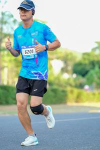 BIB: 6201
                            <button type="button" onclick="openModal(3471684)" class="btn btn-primary btn-sm float-right btn-popup" data-toggle="modal" data-target=".modal-high-quality">
                        <i class="fas fa-shopping-cart"></i> Add to Cart
                    </button>
                                            <button type="button" onclick="isThisMe(3471684, true)" class="btn btn-success btn-sm float-right btn-popup btn-isme hidden" data-toggle="tooltip" data-placement="bottom" title="นี่คือรูปของคุณใช่ไหม คลิกที่นี่เพื่อเอาเข้าอัลบั้ม">
                        <i class="fas fa-plus"></i> Add to album
                    </button>
                    <button type="button" onclick="isThisMe(3471684, false)" class="btn btn-warning btn-sm float-right btn-popup btn-isnotme hidden">
                        <i class="fas fa-ban"></i> Remove from album
                    </button>