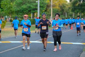 BIB: 9842, 1801, 8792
                            <button type="button" onclick="openModal(3488088)" class="btn btn-primary btn-sm float-right btn-popup" data-toggle="modal" data-target=".modal-high-quality">
                        <i class="fas fa-shopping-cart"></i> Add to Cart
                    </button>
                                            <button type="button" onclick="isThisMe(3488088, true)" class="btn btn-success btn-sm float-right btn-popup btn-isme hidden" data-toggle="tooltip" data-placement="bottom" title="นี่คือรูปของคุณใช่ไหม คลิกที่นี่เพื่อเอาเข้าอัลบั้ม">
                        <i class="fas fa-plus"></i> Add to album
                    </button>
                    <button type="button" onclick="isThisMe(3488088, false)" class="btn btn-warning btn-sm float-right btn-popup btn-isnotme hidden">
                        <i class="fas fa-ban"></i> Remove from album
                    </button>