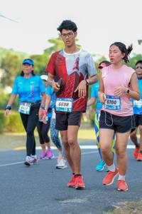 BIB: 6700, 6698
                            <button type="button" onclick="openModal(3477065)" class="btn btn-primary btn-sm float-right btn-popup" data-toggle="modal" data-target=".modal-high-quality">
                        <i class="fas fa-shopping-cart"></i> Add to Cart
                    </button>
                                            <button type="button" onclick="isThisMe(3477065, true)" class="btn btn-success btn-sm float-right btn-popup btn-isme hidden" data-toggle="tooltip" data-placement="bottom" title="นี่คือรูปของคุณใช่ไหม คลิกที่นี่เพื่อเอาเข้าอัลบั้ม">
                        <i class="fas fa-plus"></i> Add to album
                    </button>
                    <button type="button" onclick="isThisMe(3477065, false)" class="btn btn-warning btn-sm float-right btn-popup btn-isnotme hidden">
                        <i class="fas fa-ban"></i> Remove from album
                    </button>