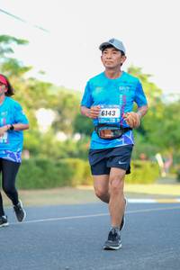 BIB: 6143
                            <button type="button" onclick="openModal(3475941)" class="btn btn-primary btn-sm float-right btn-popup" data-toggle="modal" data-target=".modal-high-quality">
                        <i class="fas fa-shopping-cart"></i> Add to Cart
                    </button>
                                            <button type="button" onclick="isThisMe(3475941, true)" class="btn btn-success btn-sm float-right btn-popup btn-isme hidden" data-toggle="tooltip" data-placement="bottom" title="นี่คือรูปของคุณใช่ไหม คลิกที่นี่เพื่อเอาเข้าอัลบั้ม">
                        <i class="fas fa-plus"></i> Add to album
                    </button>
                    <button type="button" onclick="isThisMe(3475941, false)" class="btn btn-warning btn-sm float-right btn-popup btn-isnotme hidden">
                        <i class="fas fa-ban"></i> Remove from album
                    </button>