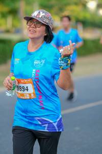 BIB: 894
                            <button type="button" onclick="openModal(3482667)" class="btn btn-primary btn-sm float-right btn-popup" data-toggle="modal" data-target=".modal-high-quality">
                        <i class="fas fa-shopping-cart"></i> Add to Cart
                    </button>
                                            <button type="button" onclick="isThisMe(3482667, true)" class="btn btn-success btn-sm float-right btn-popup btn-isme hidden" data-toggle="tooltip" data-placement="bottom" title="นี่คือรูปของคุณใช่ไหม คลิกที่นี่เพื่อเอาเข้าอัลบั้ม">
                        <i class="fas fa-plus"></i> Add to album
                    </button>
                    <button type="button" onclick="isThisMe(3482667, false)" class="btn btn-warning btn-sm float-right btn-popup btn-isnotme hidden">
                        <i class="fas fa-ban"></i> Remove from album
                    </button>