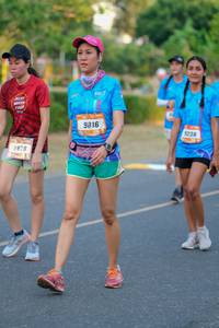 BIB: 9816, 238, 8878
                            <button type="button" onclick="openModal(3485634)" class="btn btn-primary btn-sm float-right btn-popup" data-toggle="modal" data-target=".modal-high-quality">
                        <i class="fas fa-shopping-cart"></i> Add to Cart
                    </button>
                                            <button type="button" onclick="isThisMe(3485634, true)" class="btn btn-success btn-sm float-right btn-popup btn-isme hidden" data-toggle="tooltip" data-placement="bottom" title="นี่คือรูปของคุณใช่ไหม คลิกที่นี่เพื่อเอาเข้าอัลบั้ม">
                        <i class="fas fa-plus"></i> Add to album
                    </button>
                    <button type="button" onclick="isThisMe(3485634, false)" class="btn btn-warning btn-sm float-right btn-popup btn-isnotme hidden">
                        <i class="fas fa-ban"></i> Remove from album
                    </button>