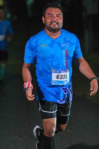 BIB: 6333
                            <button type="button" onclick="openModal(3483162)" class="btn btn-primary btn-sm float-right btn-popup" data-toggle="modal" data-target=".modal-high-quality">
                        <i class="fas fa-shopping-cart"></i> Add to Cart
                    </button>
                                            <button type="button" onclick="isThisMe(3483162, true)" class="btn btn-success btn-sm float-right btn-popup btn-isme hidden" data-toggle="tooltip" data-placement="bottom" title="นี่คือรูปของคุณใช่ไหม คลิกที่นี่เพื่อเอาเข้าอัลบั้ม">
                        <i class="fas fa-plus"></i> Add to album
                    </button>
                    <button type="button" onclick="isThisMe(3483162, false)" class="btn btn-warning btn-sm float-right btn-popup btn-isnotme hidden">
                        <i class="fas fa-ban"></i> Remove from album
                    </button>