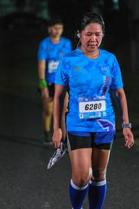 BIB: 6280
                            <button type="button" onclick="openModal(3483006)" class="btn btn-primary btn-sm float-right btn-popup" data-toggle="modal" data-target=".modal-high-quality">
                        <i class="fas fa-shopping-cart"></i> Add to Cart
                    </button>
                                            <button type="button" onclick="isThisMe(3483006, true)" class="btn btn-success btn-sm float-right btn-popup btn-isme hidden" data-toggle="tooltip" data-placement="bottom" title="นี่คือรูปของคุณใช่ไหม คลิกที่นี่เพื่อเอาเข้าอัลบั้ม">
                        <i class="fas fa-plus"></i> Add to album
                    </button>
                    <button type="button" onclick="isThisMe(3483006, false)" class="btn btn-warning btn-sm float-right btn-popup btn-isnotme hidden">
                        <i class="fas fa-ban"></i> Remove from album
                    </button>