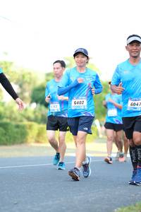 BIB: 6402, 783, 6047
                            <button type="button" onclick="openModal(3177563)" class="btn btn-primary btn-sm float-right btn-popup" data-toggle="modal" data-target=".modal-high-quality">
                        <i class="fas fa-shopping-cart"></i> Add to Cart
                    </button>
                                            <button type="button" onclick="isThisMe(3177563, true)" class="btn btn-success btn-sm float-right btn-popup btn-isme hidden" data-toggle="tooltip" data-placement="bottom" title="นี่คือรูปของคุณใช่ไหม คลิกที่นี่เพื่อเอาเข้าอัลบั้ม">
                        <i class="fas fa-plus"></i> Add to album
                    </button>
                    <button type="button" onclick="isThisMe(3177563, false)" class="btn btn-warning btn-sm float-right btn-popup btn-isnotme hidden">
                        <i class="fas fa-ban"></i> Remove from album
                    </button>