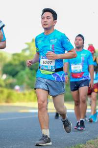 BIB: 6207, 4012
                            <button type="button" onclick="openModal(3472455)" class="btn btn-primary btn-sm float-right btn-popup" data-toggle="modal" data-target=".modal-high-quality">
                        <i class="fas fa-shopping-cart"></i> Add to Cart
                    </button>
                                            <button type="button" onclick="isThisMe(3472455, true)" class="btn btn-success btn-sm float-right btn-popup btn-isme hidden" data-toggle="tooltip" data-placement="bottom" title="นี่คือรูปของคุณใช่ไหม คลิกที่นี่เพื่อเอาเข้าอัลบั้ม">
                        <i class="fas fa-plus"></i> Add to album
                    </button>
                    <button type="button" onclick="isThisMe(3472455, false)" class="btn btn-warning btn-sm float-right btn-popup btn-isnotme hidden">
                        <i class="fas fa-ban"></i> Remove from album
                    </button>