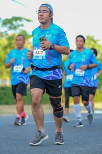 BIB: 6310
                            <button type="button" onclick="openModal(3475736)" class="btn btn-primary btn-sm float-right btn-popup" data-toggle="modal" data-target=".modal-high-quality">
                        <i class="fas fa-shopping-cart"></i> Add to Cart
                    </button>
                                            <button type="button" onclick="isThisMe(3475736, true)" class="btn btn-success btn-sm float-right btn-popup btn-isme hidden" data-toggle="tooltip" data-placement="bottom" title="นี่คือรูปของคุณใช่ไหม คลิกที่นี่เพื่อเอาเข้าอัลบั้ม">
                        <i class="fas fa-plus"></i> Add to album
                    </button>
                    <button type="button" onclick="isThisMe(3475736, false)" class="btn btn-warning btn-sm float-right btn-popup btn-isnotme hidden">
                        <i class="fas fa-ban"></i> Remove from album
                    </button>