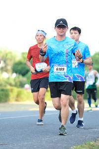 BIB: 6231, 6189
                            <button type="button" onclick="openModal(3176640)" class="btn btn-primary btn-sm float-right btn-popup" data-toggle="modal" data-target=".modal-high-quality">
                        <i class="fas fa-shopping-cart"></i> Add to Cart
                    </button>
                                            <button type="button" onclick="isThisMe(3176640, true)" class="btn btn-success btn-sm float-right btn-popup btn-isme hidden" data-toggle="tooltip" data-placement="bottom" title="นี่คือรูปของคุณใช่ไหม คลิกที่นี่เพื่อเอาเข้าอัลบั้ม">
                        <i class="fas fa-plus"></i> Add to album
                    </button>
                    <button type="button" onclick="isThisMe(3176640, false)" class="btn btn-warning btn-sm float-right btn-popup btn-isnotme hidden">
                        <i class="fas fa-ban"></i> Remove from album
                    </button>