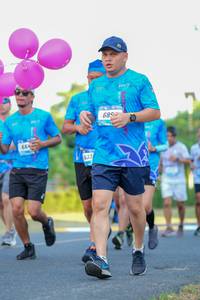 BIB: 685
                            <button type="button" onclick="openModal(3474610)" class="btn btn-primary btn-sm float-right btn-popup" data-toggle="modal" data-target=".modal-high-quality">
                        <i class="fas fa-shopping-cart"></i> Add to Cart
                    </button>
                                            <button type="button" onclick="isThisMe(3474610, true)" class="btn btn-success btn-sm float-right btn-popup btn-isme hidden" data-toggle="tooltip" data-placement="bottom" title="นี่คือรูปของคุณใช่ไหม คลิกที่นี่เพื่อเอาเข้าอัลบั้ม">
                        <i class="fas fa-plus"></i> Add to album
                    </button>
                    <button type="button" onclick="isThisMe(3474610, false)" class="btn btn-warning btn-sm float-right btn-popup btn-isnotme hidden">
                        <i class="fas fa-ban"></i> Remove from album
                    </button>