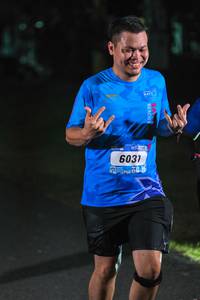 BIB: 6031
                            <button type="button" onclick="openModal(3483828)" class="btn btn-primary btn-sm float-right btn-popup" data-toggle="modal" data-target=".modal-high-quality">
                        <i class="fas fa-shopping-cart"></i> Add to Cart
                    </button>
                                            <button type="button" onclick="isThisMe(3483828, true)" class="btn btn-success btn-sm float-right btn-popup btn-isme hidden" data-toggle="tooltip" data-placement="bottom" title="นี่คือรูปของคุณใช่ไหม คลิกที่นี่เพื่อเอาเข้าอัลบั้ม">
                        <i class="fas fa-plus"></i> Add to album
                    </button>
                    <button type="button" onclick="isThisMe(3483828, false)" class="btn btn-warning btn-sm float-right btn-popup btn-isnotme hidden">
                        <i class="fas fa-ban"></i> Remove from album
                    </button>