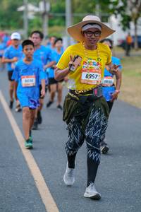BIB: 8957, 036
                            <button type="button" onclick="openModal(3488782)" class="btn btn-primary btn-sm float-right btn-popup" data-toggle="modal" data-target=".modal-high-quality">
                        <i class="fas fa-shopping-cart"></i> Add to Cart
                    </button>
                                            <button type="button" onclick="isThisMe(3488782, true)" class="btn btn-success btn-sm float-right btn-popup btn-isme hidden" data-toggle="tooltip" data-placement="bottom" title="นี่คือรูปของคุณใช่ไหม คลิกที่นี่เพื่อเอาเข้าอัลบั้ม">
                        <i class="fas fa-plus"></i> Add to album
                    </button>
                    <button type="button" onclick="isThisMe(3488782, false)" class="btn btn-warning btn-sm float-right btn-popup btn-isnotme hidden">
                        <i class="fas fa-ban"></i> Remove from album
                    </button>
