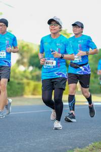 BIB: 501, 6019
                            <button type="button" onclick="openModal(3472228)" class="btn btn-primary btn-sm float-right btn-popup" data-toggle="modal" data-target=".modal-high-quality">
                        <i class="fas fa-shopping-cart"></i> Add to Cart
                    </button>
                                            <button type="button" onclick="isThisMe(3472228, true)" class="btn btn-success btn-sm float-right btn-popup btn-isme hidden" data-toggle="tooltip" data-placement="bottom" title="นี่คือรูปของคุณใช่ไหม คลิกที่นี่เพื่อเอาเข้าอัลบั้ม">
                        <i class="fas fa-plus"></i> Add to album
                    </button>
                    <button type="button" onclick="isThisMe(3472228, false)" class="btn btn-warning btn-sm float-right btn-popup btn-isnotme hidden">
                        <i class="fas fa-ban"></i> Remove from album
                    </button>