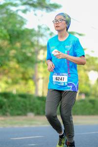 BIB: 6241
                            <button type="button" onclick="openModal(3475749)" class="btn btn-primary btn-sm float-right btn-popup" data-toggle="modal" data-target=".modal-high-quality">
                        <i class="fas fa-shopping-cart"></i> Add to Cart
                    </button>
                                            <button type="button" onclick="isThisMe(3475749, true)" class="btn btn-success btn-sm float-right btn-popup btn-isme hidden" data-toggle="tooltip" data-placement="bottom" title="นี่คือรูปของคุณใช่ไหม คลิกที่นี่เพื่อเอาเข้าอัลบั้ม">
                        <i class="fas fa-plus"></i> Add to album
                    </button>
                    <button type="button" onclick="isThisMe(3475749, false)" class="btn btn-warning btn-sm float-right btn-popup btn-isnotme hidden">
                        <i class="fas fa-ban"></i> Remove from album
                    </button>