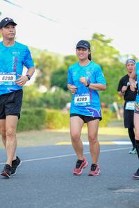 BIB: 6208, 6209
                            <button type="button" onclick="openModal(3478645)" class="btn btn-primary btn-sm float-right btn-popup" data-toggle="modal" data-target=".modal-high-quality">
                        <i class="fas fa-shopping-cart"></i> Add to Cart
                    </button>
                                            <button type="button" onclick="isThisMe(3478645, true)" class="btn btn-success btn-sm float-right btn-popup btn-isme hidden" data-toggle="tooltip" data-placement="bottom" title="นี่คือรูปของคุณใช่ไหม คลิกที่นี่เพื่อเอาเข้าอัลบั้ม">
                        <i class="fas fa-plus"></i> Add to album
                    </button>
                    <button type="button" onclick="isThisMe(3478645, false)" class="btn btn-warning btn-sm float-right btn-popup btn-isnotme hidden">
                        <i class="fas fa-ban"></i> Remove from album
                    </button>