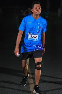 BIB: 6303
                            <button type="button" onclick="openModal(3483740)" class="btn btn-primary btn-sm float-right btn-popup" data-toggle="modal" data-target=".modal-high-quality">
                        <i class="fas fa-shopping-cart"></i> Add to Cart
                    </button>
                                            <button type="button" onclick="isThisMe(3483740, true)" class="btn btn-success btn-sm float-right btn-popup btn-isme hidden" data-toggle="tooltip" data-placement="bottom" title="นี่คือรูปของคุณใช่ไหม คลิกที่นี่เพื่อเอาเข้าอัลบั้ม">
                        <i class="fas fa-plus"></i> Add to album
                    </button>
                    <button type="button" onclick="isThisMe(3483740, false)" class="btn btn-warning btn-sm float-right btn-popup btn-isnotme hidden">
                        <i class="fas fa-ban"></i> Remove from album
                    </button>