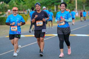 BIB: 9842, 9801, 8792
                            <button type="button" onclick="openModal(3488099)" class="btn btn-primary btn-sm float-right btn-popup" data-toggle="modal" data-target=".modal-high-quality">
                        <i class="fas fa-shopping-cart"></i> Add to Cart
                    </button>
                                            <button type="button" onclick="isThisMe(3488099, true)" class="btn btn-success btn-sm float-right btn-popup btn-isme hidden" data-toggle="tooltip" data-placement="bottom" title="นี่คือรูปของคุณใช่ไหม คลิกที่นี่เพื่อเอาเข้าอัลบั้ม">
                        <i class="fas fa-plus"></i> Add to album
                    </button>
                    <button type="button" onclick="isThisMe(3488099, false)" class="btn btn-warning btn-sm float-right btn-popup btn-isnotme hidden">
                        <i class="fas fa-ban"></i> Remove from album
                    </button>