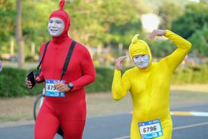 BIB: 679, 6796
                            <button type="button" onclick="openModal(3480635)" class="btn btn-primary btn-sm float-right btn-popup" data-toggle="modal" data-target=".modal-high-quality">
                        <i class="fas fa-shopping-cart"></i> Add to Cart
                    </button>
                                            <button type="button" onclick="isThisMe(3480635, true)" class="btn btn-success btn-sm float-right btn-popup btn-isme hidden" data-toggle="tooltip" data-placement="bottom" title="นี่คือรูปของคุณใช่ไหม คลิกที่นี่เพื่อเอาเข้าอัลบั้ม">
                        <i class="fas fa-plus"></i> Add to album
                    </button>
                    <button type="button" onclick="isThisMe(3480635, false)" class="btn btn-warning btn-sm float-right btn-popup btn-isnotme hidden">
                        <i class="fas fa-ban"></i> Remove from album
                    </button>