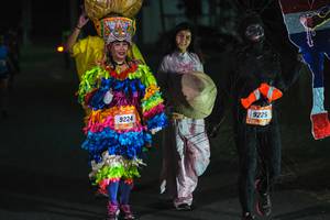 BIB: 9225, 9224
                            <button type="button" onclick="openModal(3482132)" class="btn btn-primary btn-sm float-right btn-popup" data-toggle="modal" data-target=".modal-high-quality">
                        <i class="fas fa-shopping-cart"></i> Add to Cart
                    </button>
                                            <button type="button" onclick="isThisMe(3482132, true)" class="btn btn-success btn-sm float-right btn-popup btn-isme hidden" data-toggle="tooltip" data-placement="bottom" title="นี่คือรูปของคุณใช่ไหม คลิกที่นี่เพื่อเอาเข้าอัลบั้ม">
                        <i class="fas fa-plus"></i> Add to album
                    </button>
                    <button type="button" onclick="isThisMe(3482132, false)" class="btn btn-warning btn-sm float-right btn-popup btn-isnotme hidden">
                        <i class="fas fa-ban"></i> Remove from album
                    </button>