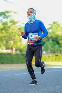 BIB: 613
                            <button type="button" onclick="openModal(3470799)" class="btn btn-primary btn-sm float-right btn-popup" data-toggle="modal" data-target=".modal-high-quality">
                        <i class="fas fa-shopping-cart"></i> Add to Cart
                    </button>
                                            <button type="button" onclick="isThisMe(3470799, true)" class="btn btn-success btn-sm float-right btn-popup btn-isme hidden" data-toggle="tooltip" data-placement="bottom" title="นี่คือรูปของคุณใช่ไหม คลิกที่นี่เพื่อเอาเข้าอัลบั้ม">
                        <i class="fas fa-plus"></i> Add to album
                    </button>
                    <button type="button" onclick="isThisMe(3470799, false)" class="btn btn-warning btn-sm float-right btn-popup btn-isnotme hidden">
                        <i class="fas fa-ban"></i> Remove from album
                    </button>