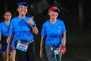 BIB: 6337
                            <button type="button" onclick="openModal(3485823)" class="btn btn-primary btn-sm float-right btn-popup" data-toggle="modal" data-target=".modal-high-quality">
                        <i class="fas fa-shopping-cart"></i> Add to Cart
                    </button>
                                            <button type="button" onclick="isThisMe(3485823, true)" class="btn btn-success btn-sm float-right btn-popup btn-isme hidden" data-toggle="tooltip" data-placement="bottom" title="นี่คือรูปของคุณใช่ไหม คลิกที่นี่เพื่อเอาเข้าอัลบั้ม">
                        <i class="fas fa-plus"></i> Add to album
                    </button>
                    <button type="button" onclick="isThisMe(3485823, false)" class="btn btn-warning btn-sm float-right btn-popup btn-isnotme hidden">
                        <i class="fas fa-ban"></i> Remove from album
                    </button>