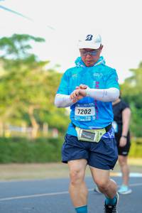 BIB: 7202
                            <button type="button" onclick="openModal(3479108)" class="btn btn-primary btn-sm float-right btn-popup" data-toggle="modal" data-target=".modal-high-quality">
                        <i class="fas fa-shopping-cart"></i> Add to Cart
                    </button>
                                            <button type="button" onclick="isThisMe(3479108, true)" class="btn btn-success btn-sm float-right btn-popup btn-isme hidden" data-toggle="tooltip" data-placement="bottom" title="นี่คือรูปของคุณใช่ไหม คลิกที่นี่เพื่อเอาเข้าอัลบั้ม">
                        <i class="fas fa-plus"></i> Add to album
                    </button>
                    <button type="button" onclick="isThisMe(3479108, false)" class="btn btn-warning btn-sm float-right btn-popup btn-isnotme hidden">
                        <i class="fas fa-ban"></i> Remove from album
                    </button>