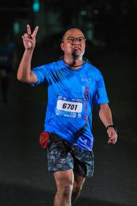 BIB: 6701
                            <button type="button" onclick="openModal(3484391)" class="btn btn-primary btn-sm float-right btn-popup" data-toggle="modal" data-target=".modal-high-quality">
                        <i class="fas fa-shopping-cart"></i> Add to Cart
                    </button>
                                            <button type="button" onclick="isThisMe(3484391, true)" class="btn btn-success btn-sm float-right btn-popup btn-isme hidden" data-toggle="tooltip" data-placement="bottom" title="นี่คือรูปของคุณใช่ไหม คลิกที่นี่เพื่อเอาเข้าอัลบั้ม">
                        <i class="fas fa-plus"></i> Add to album
                    </button>
                    <button type="button" onclick="isThisMe(3484391, false)" class="btn btn-warning btn-sm float-right btn-popup btn-isnotme hidden">
                        <i class="fas fa-ban"></i> Remove from album
                    </button>