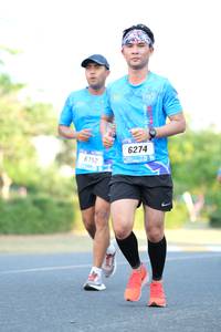 BIB: 6274, 6752
                            <button type="button" onclick="openModal(3175551)" class="btn btn-primary btn-sm float-right btn-popup" data-toggle="modal" data-target=".modal-high-quality">
                        <i class="fas fa-shopping-cart"></i> Add to Cart
                    </button>
                                            <button type="button" onclick="isThisMe(3175551, true)" class="btn btn-success btn-sm float-right btn-popup btn-isme hidden" data-toggle="tooltip" data-placement="bottom" title="นี่คือรูปของคุณใช่ไหม คลิกที่นี่เพื่อเอาเข้าอัลบั้ม">
                        <i class="fas fa-plus"></i> Add to album
                    </button>
                    <button type="button" onclick="isThisMe(3175551, false)" class="btn btn-warning btn-sm float-right btn-popup btn-isnotme hidden">
                        <i class="fas fa-ban"></i> Remove from album
                    </button>