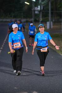 BIB: 8885, 8681
                            <button type="button" onclick="openModal(3480073)" class="btn btn-primary btn-sm float-right btn-popup" data-toggle="modal" data-target=".modal-high-quality">
                        <i class="fas fa-shopping-cart"></i> Add to Cart
                    </button>
                                            <button type="button" onclick="isThisMe(3480073, true)" class="btn btn-success btn-sm float-right btn-popup btn-isme hidden" data-toggle="tooltip" data-placement="bottom" title="นี่คือรูปของคุณใช่ไหม คลิกที่นี่เพื่อเอาเข้าอัลบั้ม">
                        <i class="fas fa-plus"></i> Add to album
                    </button>
                    <button type="button" onclick="isThisMe(3480073, false)" class="btn btn-warning btn-sm float-right btn-popup btn-isnotme hidden">
                        <i class="fas fa-ban"></i> Remove from album
                    </button>