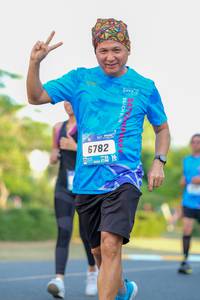 BIB: 6782
                            <button type="button" onclick="openModal(3475672)" class="btn btn-primary btn-sm float-right btn-popup" data-toggle="modal" data-target=".modal-high-quality">
                        <i class="fas fa-shopping-cart"></i> Add to Cart
                    </button>
                                            <button type="button" onclick="isThisMe(3475672, true)" class="btn btn-success btn-sm float-right btn-popup btn-isme hidden" data-toggle="tooltip" data-placement="bottom" title="นี่คือรูปของคุณใช่ไหม คลิกที่นี่เพื่อเอาเข้าอัลบั้ม">
                        <i class="fas fa-plus"></i> Add to album
                    </button>
                    <button type="button" onclick="isThisMe(3475672, false)" class="btn btn-warning btn-sm float-right btn-popup btn-isnotme hidden">
                        <i class="fas fa-ban"></i> Remove from album
                    </button>