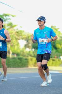 BIB: 6201
                            <button type="button" onclick="openModal(3471672)" class="btn btn-primary btn-sm float-right btn-popup" data-toggle="modal" data-target=".modal-high-quality">
                        <i class="fas fa-shopping-cart"></i> Add to Cart
                    </button>
                                            <button type="button" onclick="isThisMe(3471672, true)" class="btn btn-success btn-sm float-right btn-popup btn-isme hidden" data-toggle="tooltip" data-placement="bottom" title="นี่คือรูปของคุณใช่ไหม คลิกที่นี่เพื่อเอาเข้าอัลบั้ม">
                        <i class="fas fa-plus"></i> Add to album
                    </button>
                    <button type="button" onclick="isThisMe(3471672, false)" class="btn btn-warning btn-sm float-right btn-popup btn-isnotme hidden">
                        <i class="fas fa-ban"></i> Remove from album
                    </button>