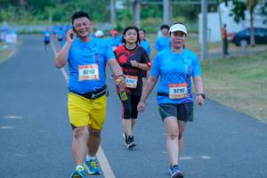 BIB: 9292, 351, 9290
                            <button type="button" onclick="openModal(3470479)" class="btn btn-primary btn-sm float-right btn-popup" data-toggle="modal" data-target=".modal-high-quality">
                        <i class="fas fa-shopping-cart"></i> Add to Cart
                    </button>
                                            <button type="button" onclick="isThisMe(3470479, true)" class="btn btn-success btn-sm float-right btn-popup btn-isme hidden" data-toggle="tooltip" data-placement="bottom" title="นี่คือรูปของคุณใช่ไหม คลิกที่นี่เพื่อเอาเข้าอัลบั้ม">
                        <i class="fas fa-plus"></i> Add to album
                    </button>
                    <button type="button" onclick="isThisMe(3470479, false)" class="btn btn-warning btn-sm float-right btn-popup btn-isnotme hidden">
                        <i class="fas fa-ban"></i> Remove from album
                    </button>