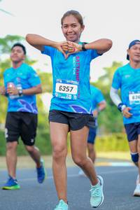 BIB: 6357, 636
                            <button type="button" onclick="openModal(3474098)" class="btn btn-primary btn-sm float-right btn-popup" data-toggle="modal" data-target=".modal-high-quality">
                        <i class="fas fa-shopping-cart"></i> Add to Cart
                    </button>
                                            <button type="button" onclick="isThisMe(3474098, true)" class="btn btn-success btn-sm float-right btn-popup btn-isme hidden" data-toggle="tooltip" data-placement="bottom" title="นี่คือรูปของคุณใช่ไหม คลิกที่นี่เพื่อเอาเข้าอัลบั้ม">
                        <i class="fas fa-plus"></i> Add to album
                    </button>
                    <button type="button" onclick="isThisMe(3474098, false)" class="btn btn-warning btn-sm float-right btn-popup btn-isnotme hidden">
                        <i class="fas fa-ban"></i> Remove from album
                    </button>