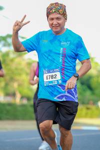 BIB: 6782
                            <button type="button" onclick="openModal(3475677)" class="btn btn-primary btn-sm float-right btn-popup" data-toggle="modal" data-target=".modal-high-quality">
                        <i class="fas fa-shopping-cart"></i> Add to Cart
                    </button>
                                            <button type="button" onclick="isThisMe(3475677, true)" class="btn btn-success btn-sm float-right btn-popup btn-isme hidden" data-toggle="tooltip" data-placement="bottom" title="นี่คือรูปของคุณใช่ไหม คลิกที่นี่เพื่อเอาเข้าอัลบั้ม">
                        <i class="fas fa-plus"></i> Add to album
                    </button>
                    <button type="button" onclick="isThisMe(3475677, false)" class="btn btn-warning btn-sm float-right btn-popup btn-isnotme hidden">
                        <i class="fas fa-ban"></i> Remove from album
                    </button>