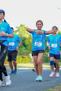 BIB: 6357, 6527, 6363
                            <button type="button" onclick="openModal(3474071)" class="btn btn-primary btn-sm float-right btn-popup" data-toggle="modal" data-target=".modal-high-quality">
                        <i class="fas fa-shopping-cart"></i> Add to Cart
                    </button>
                                            <button type="button" onclick="isThisMe(3474071, true)" class="btn btn-success btn-sm float-right btn-popup btn-isme hidden" data-toggle="tooltip" data-placement="bottom" title="นี่คือรูปของคุณใช่ไหม คลิกที่นี่เพื่อเอาเข้าอัลบั้ม">
                        <i class="fas fa-plus"></i> Add to album
                    </button>
                    <button type="button" onclick="isThisMe(3474071, false)" class="btn btn-warning btn-sm float-right btn-popup btn-isnotme hidden">
                        <i class="fas fa-ban"></i> Remove from album
                    </button>