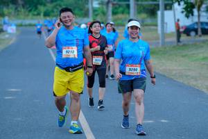 BIB: 9292, 9351, 9290
                            <button type="button" onclick="openModal(3470473)" class="btn btn-primary btn-sm float-right btn-popup" data-toggle="modal" data-target=".modal-high-quality">
                        <i class="fas fa-shopping-cart"></i> Add to Cart
                    </button>
                                            <button type="button" onclick="isThisMe(3470473, true)" class="btn btn-success btn-sm float-right btn-popup btn-isme hidden" data-toggle="tooltip" data-placement="bottom" title="นี่คือรูปของคุณใช่ไหม คลิกที่นี่เพื่อเอาเข้าอัลบั้ม">
                        <i class="fas fa-plus"></i> Add to album
                    </button>
                    <button type="button" onclick="isThisMe(3470473, false)" class="btn btn-warning btn-sm float-right btn-popup btn-isnotme hidden">
                        <i class="fas fa-ban"></i> Remove from album
                    </button>