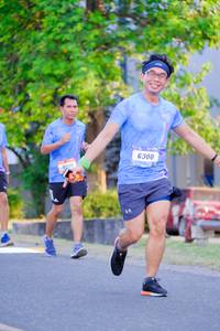 BIB: 6300
                            <button type="button" onclick="openModal(3413852)" class="btn btn-primary btn-sm float-right btn-popup" data-toggle="modal" data-target=".modal-high-quality">
                        <i class="fas fa-shopping-cart"></i> Add to Cart
                    </button>
                                            <button type="button" onclick="isThisMe(3413852, true)" class="btn btn-success btn-sm float-right btn-popup btn-isme hidden" data-toggle="tooltip" data-placement="bottom" title="นี่คือรูปของคุณใช่ไหม คลิกที่นี่เพื่อเอาเข้าอัลบั้ม">
                        <i class="fas fa-plus"></i> Add to album
                    </button>
                    <button type="button" onclick="isThisMe(3413852, false)" class="btn btn-warning btn-sm float-right btn-popup btn-isnotme hidden">
                        <i class="fas fa-ban"></i> Remove from album
                    </button>